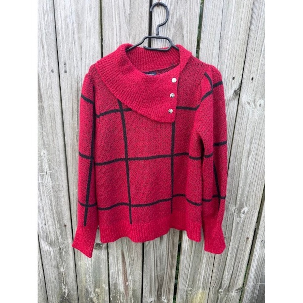 Academic Preppy Adrienne Vittadini Sweater M Red Windowpane Plaid Button Collar